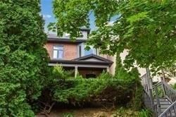 18 Woodlawn Avenue