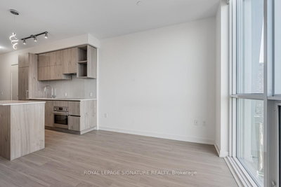 Unit 3203 — 1 Yorkville Avenue — more photos