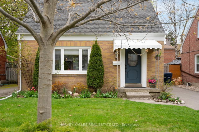 89 Charleswood Drive