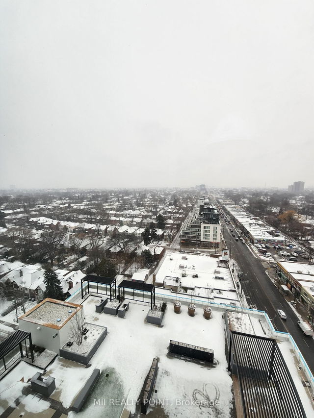 1706 - 2020 Bathurst Street