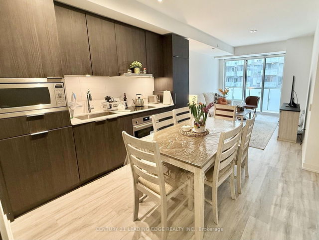 404 - 8 Olympic Garden Drive