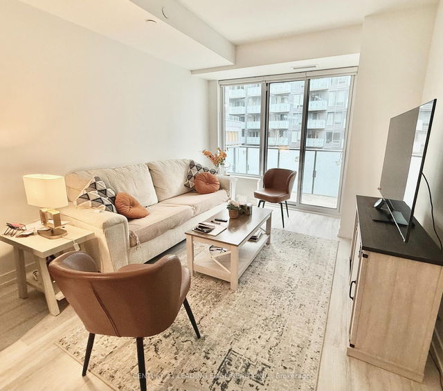 404 - 8 Olympic Garden Drive