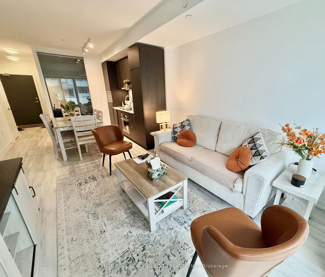 404 - 8 Olympic Garden Drive
