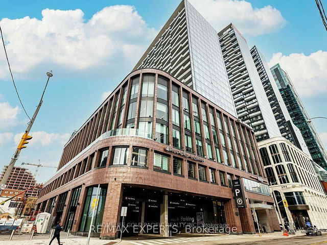 1709 - 480 Front Street