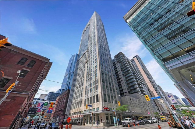 3505 - 210 Victoria Street