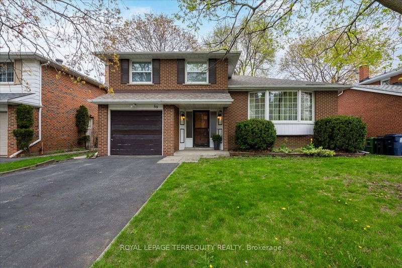 home for sale on 88 Old Sheppard Avenue