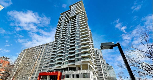 2007 - 25 Holly Street