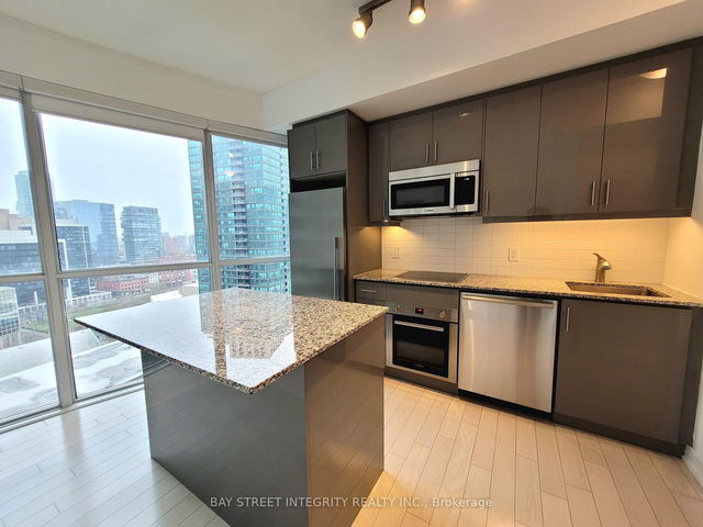 1705 - 1 The Esplanade Drive