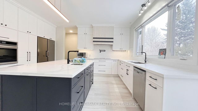 19 Deering Crescent