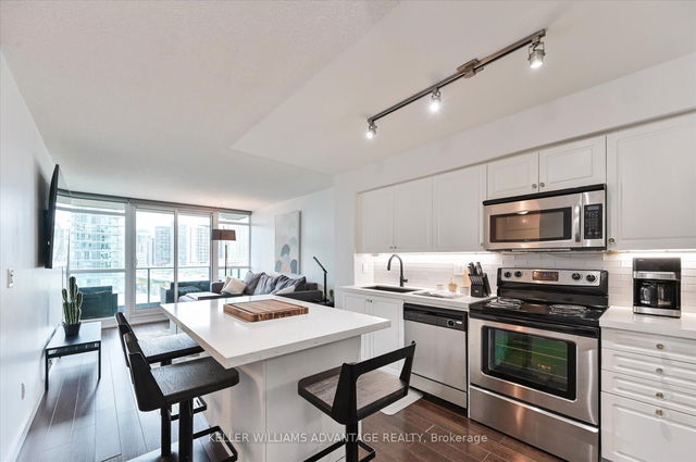 1255 - 209 Fort York Boulevard