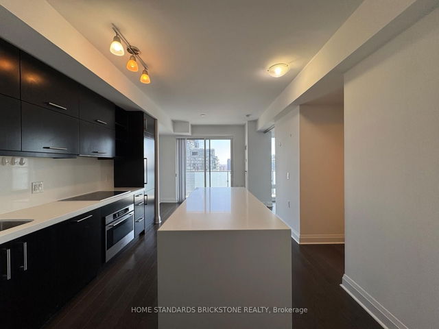 3411 - 1080 Bay Street