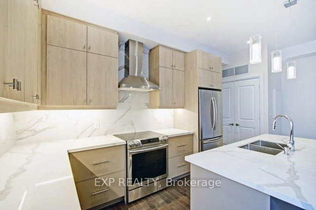 Unit 2 - 468 Ontario Street