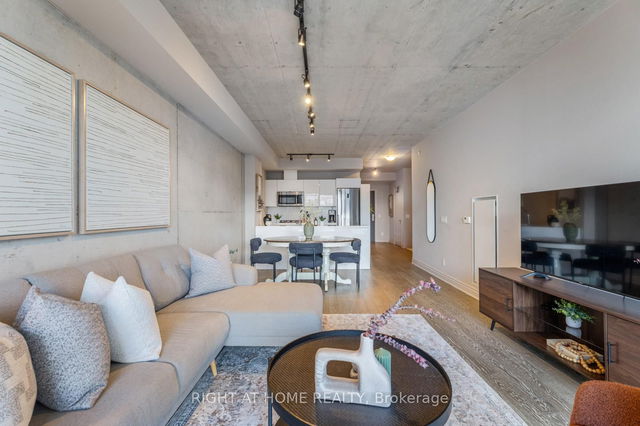 320 - 608 Richmond Street
