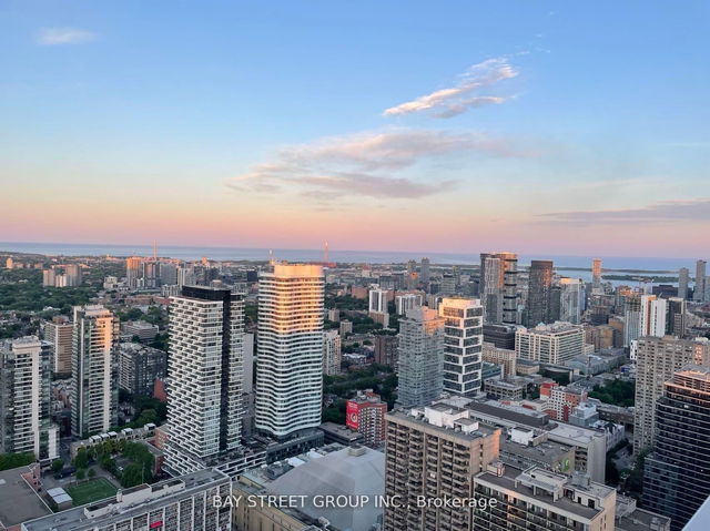 4805 - 501 Yonge Street