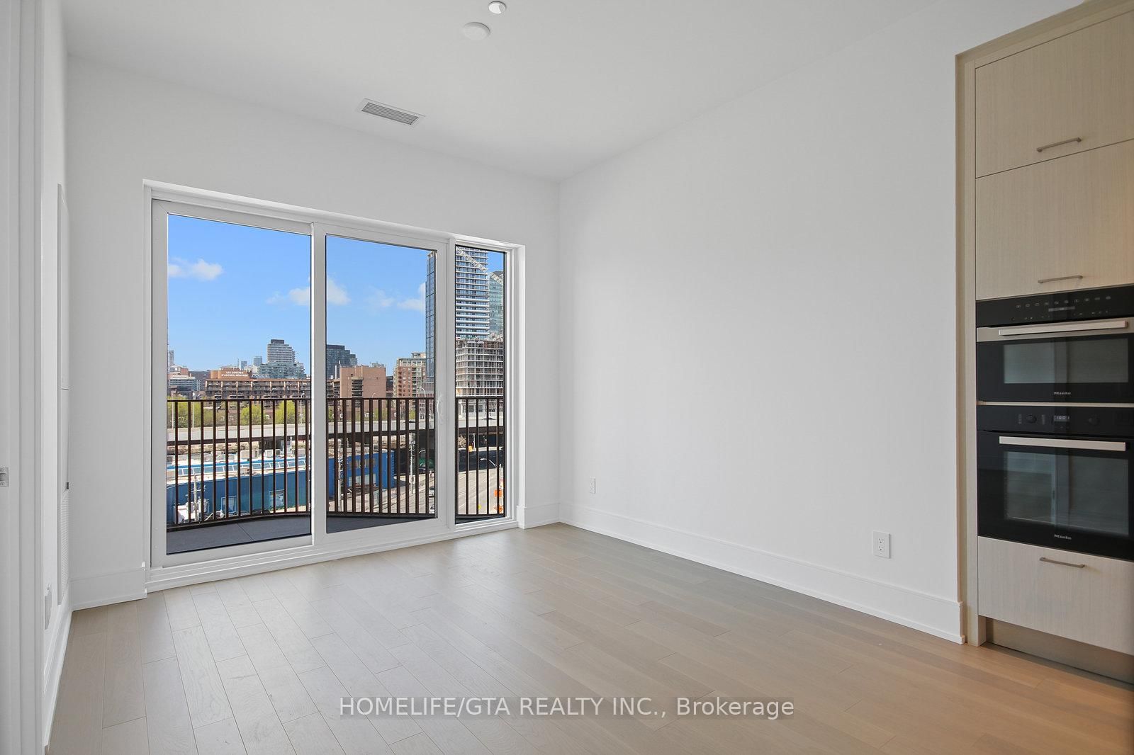 155 Merchants' Wharf, Unit 629 - Photo 10