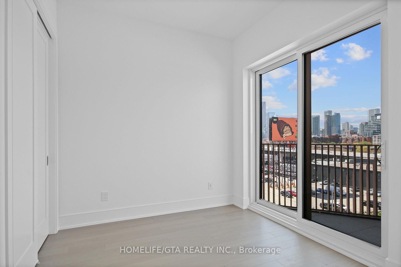 155 Merchants' Wharf, Unit 629 - Photo 17