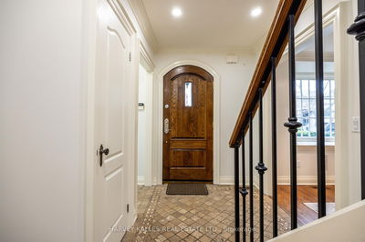 537 Deloraine Ave, Toronto - Bedford Park-Nortown image-0-1