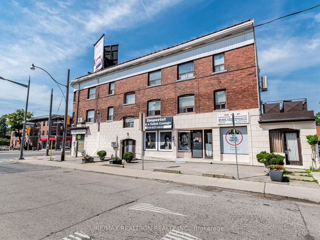 1038 St Clair Avenue