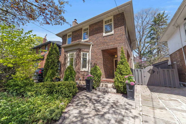 11 St Hildas Avenue