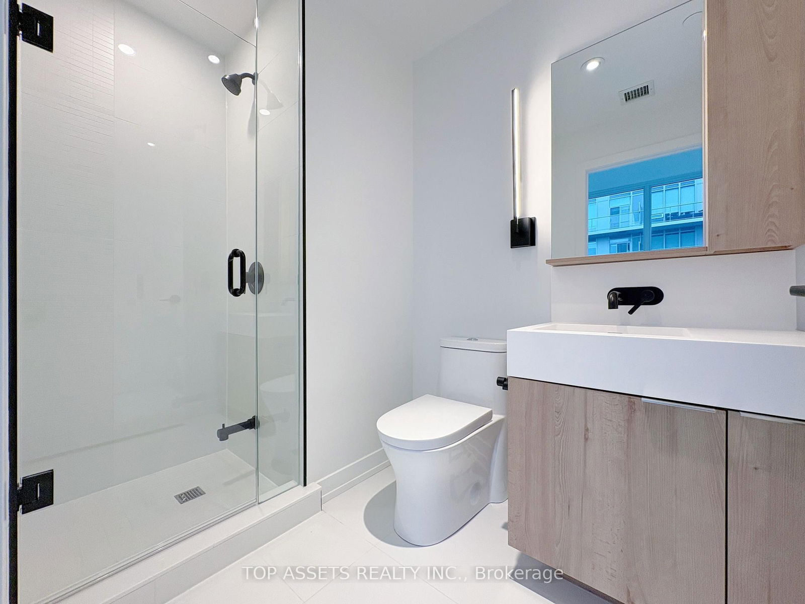 Condo for lease at 3404-117 Broadway Avenue, Toronto, Mount Pleasant West, M4P 1V3 - MLS: C12130499