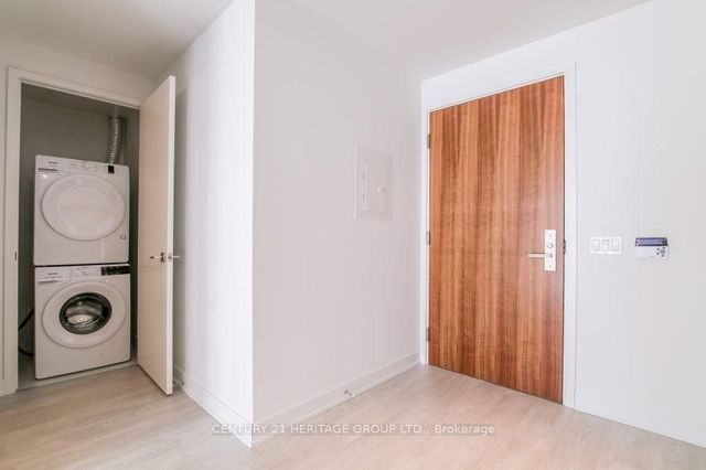 2303 - 15 Queen's Quay East N/A
