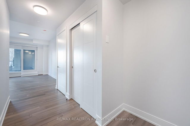 313 - 2525 Bathurst Street