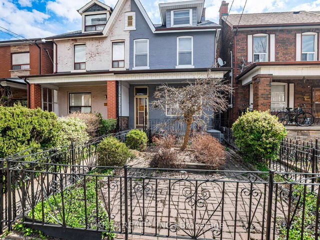 135 Bellwoods Avenue