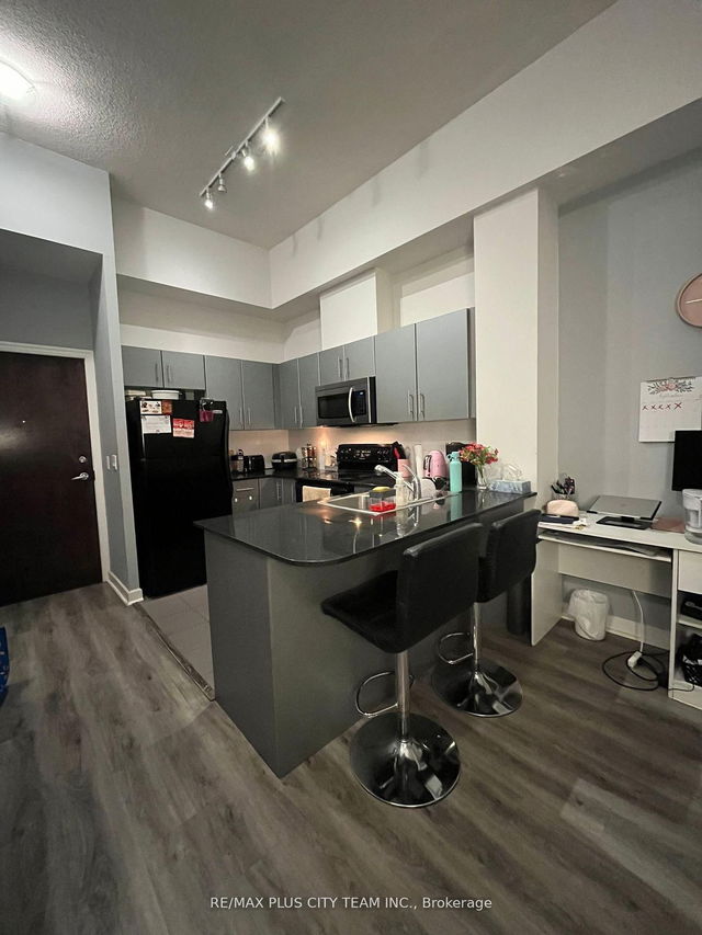 201 - 12 Yonge Street