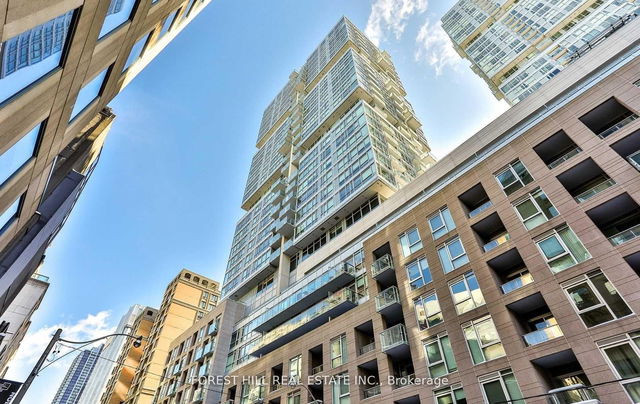 318 - 199 Richmond Street
