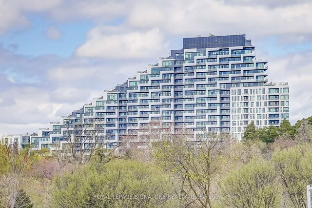 623 - 25 Adra Grado Way