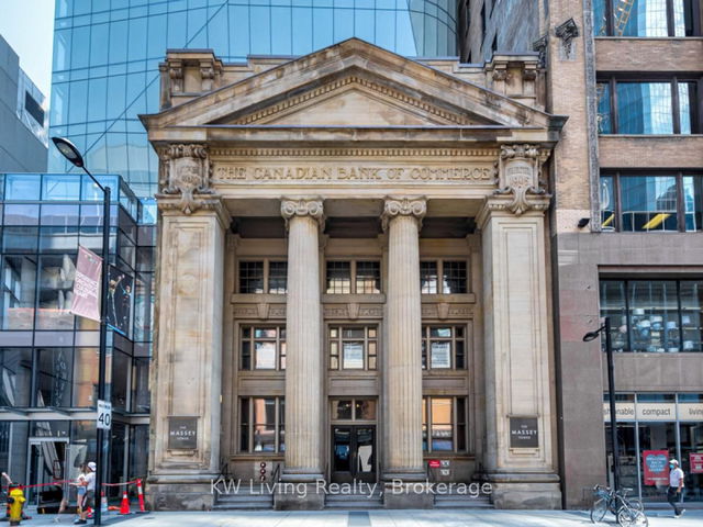 2102 - 197 Yonge Street