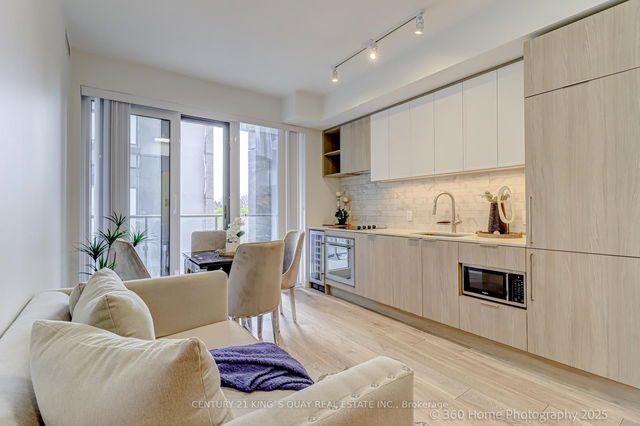 601 - 2020 Bathurst Street