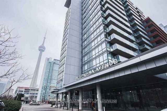820 - 4K Spadina Avenue