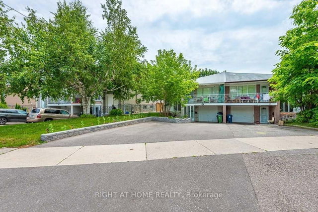 Lower - 87 Fontainbleau Drive