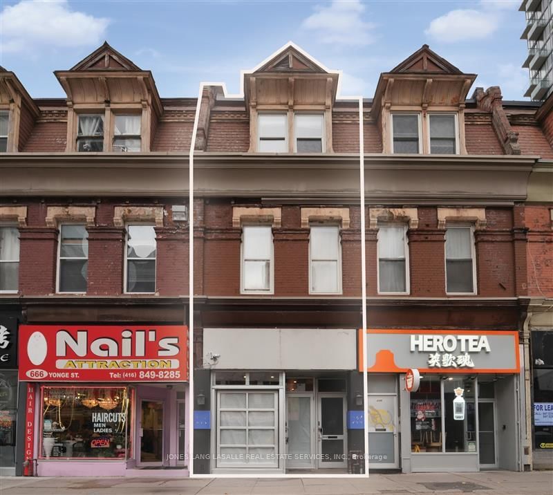 Commercial/Retail for sale at 668 Yonge Street, Toronto, Bay Street Corridor, M4Y 2A6 - MLS: C12131251
