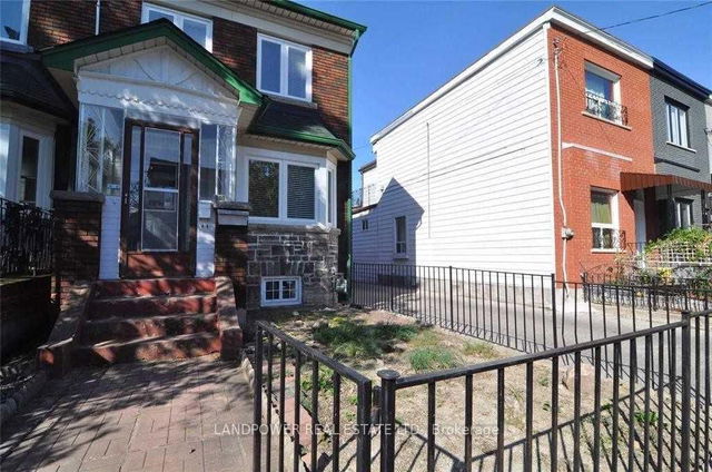 Upper - 140 Manning Avenue