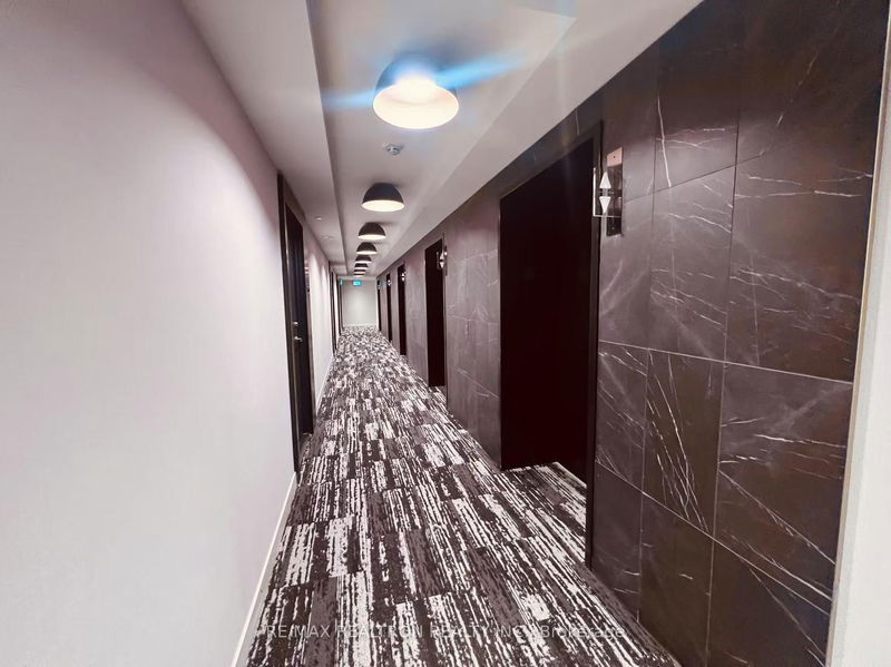 Room1