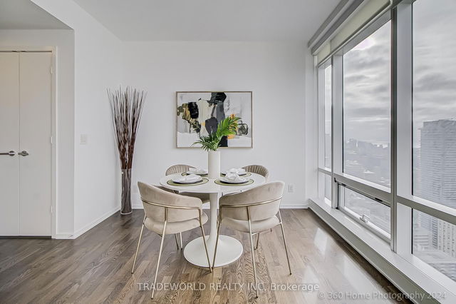 4909 - 1 Bloor Street