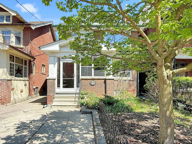 31 Robina Avenue