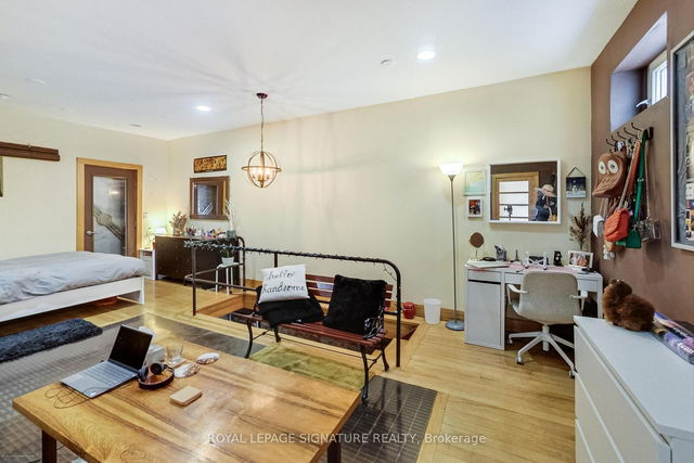 Main - 6 Littlehayes Lane
