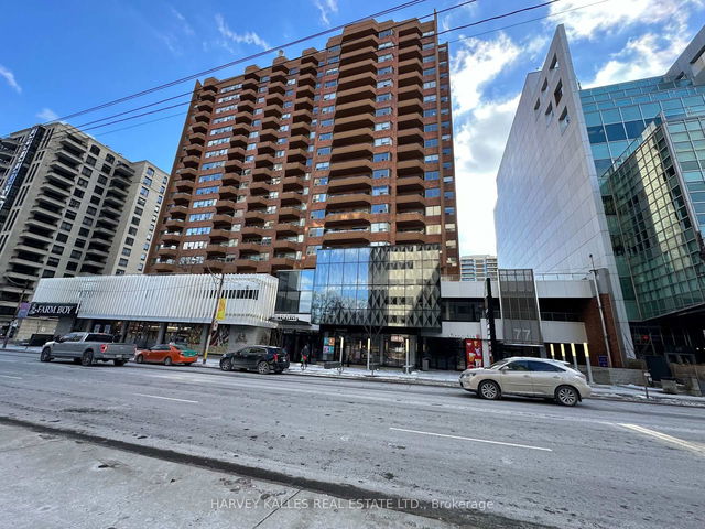 1801 - 77 St Clair Avenue
