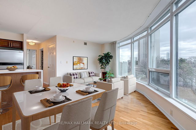 1003 - 18 Valley Woods Road