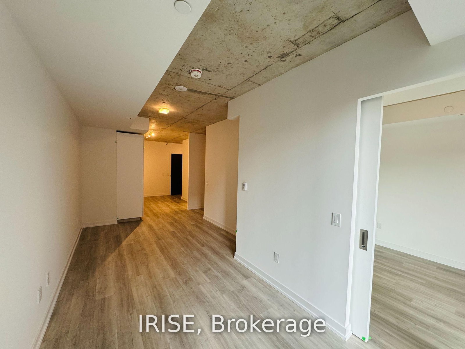 28 Eastern Avenue, Unit 1001 - Photo 2