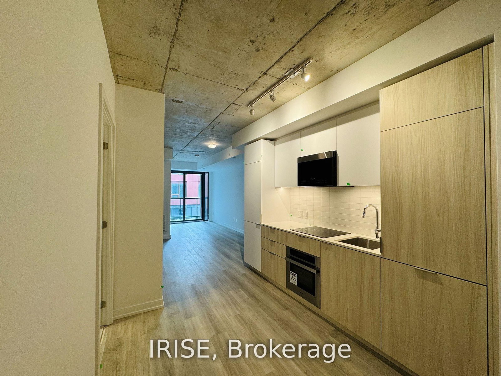 28 Eastern Avenue, Unit 1001 - Photo 5