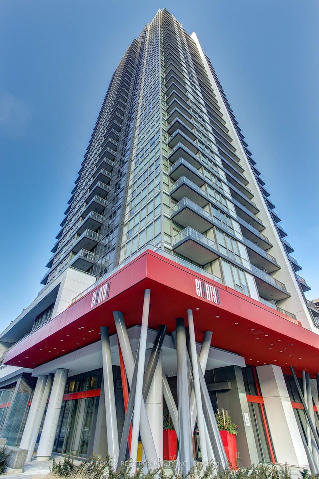 209 - 88 Sheppard Avenue
