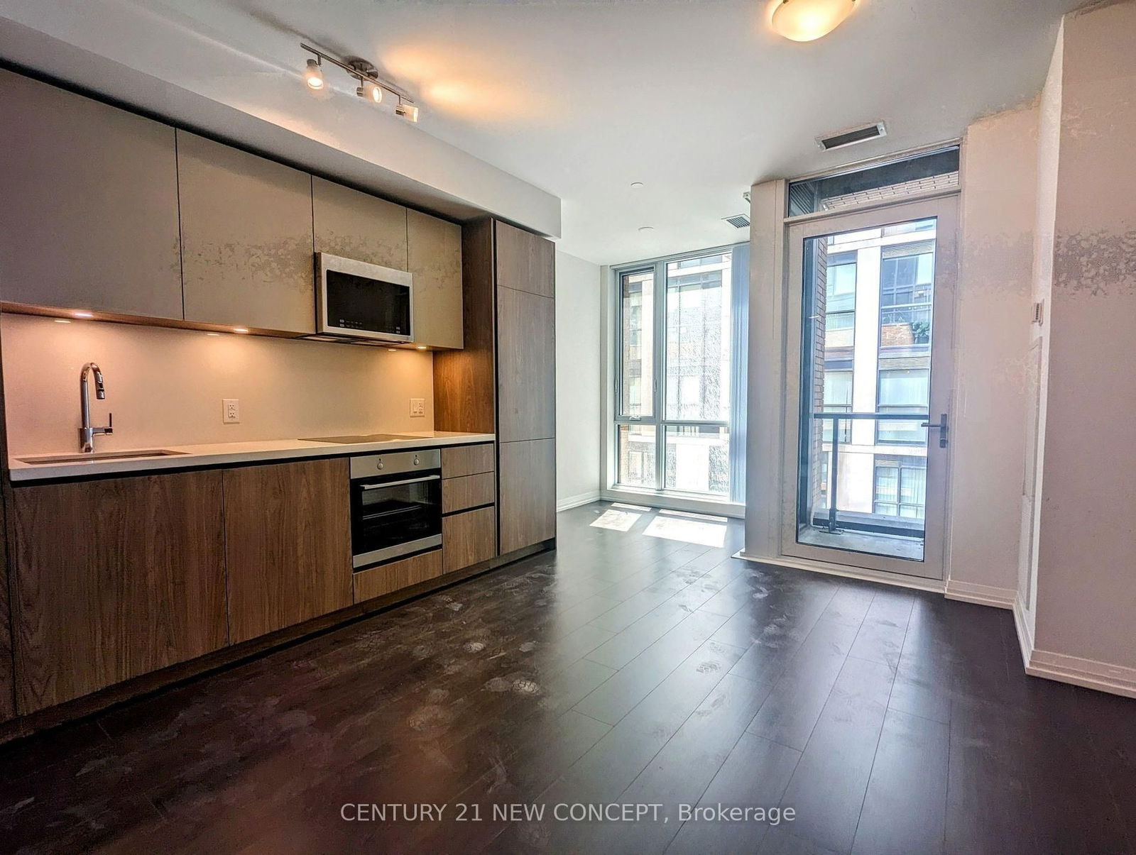 Condo for sale at 1101-8 Widmer Street, Toronto, Waterfront Communities C1, M5V 0W6 - MLS: C12132181