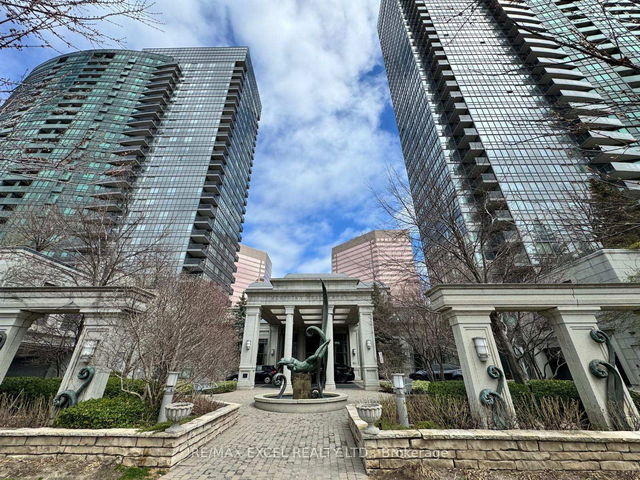428 - 25 Greenview Avenue