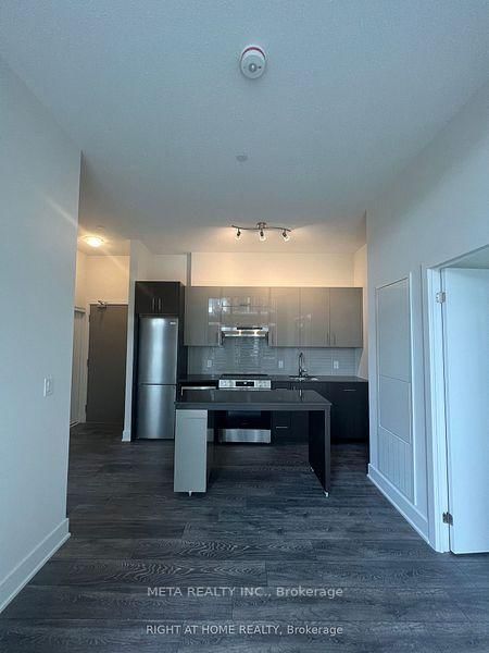 103 - 188 Fairview Mall Drive