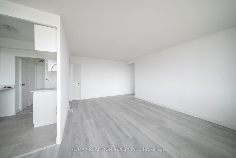 Room2
