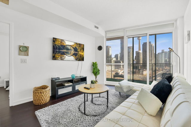 1909 - 38 Dan Leckie Way